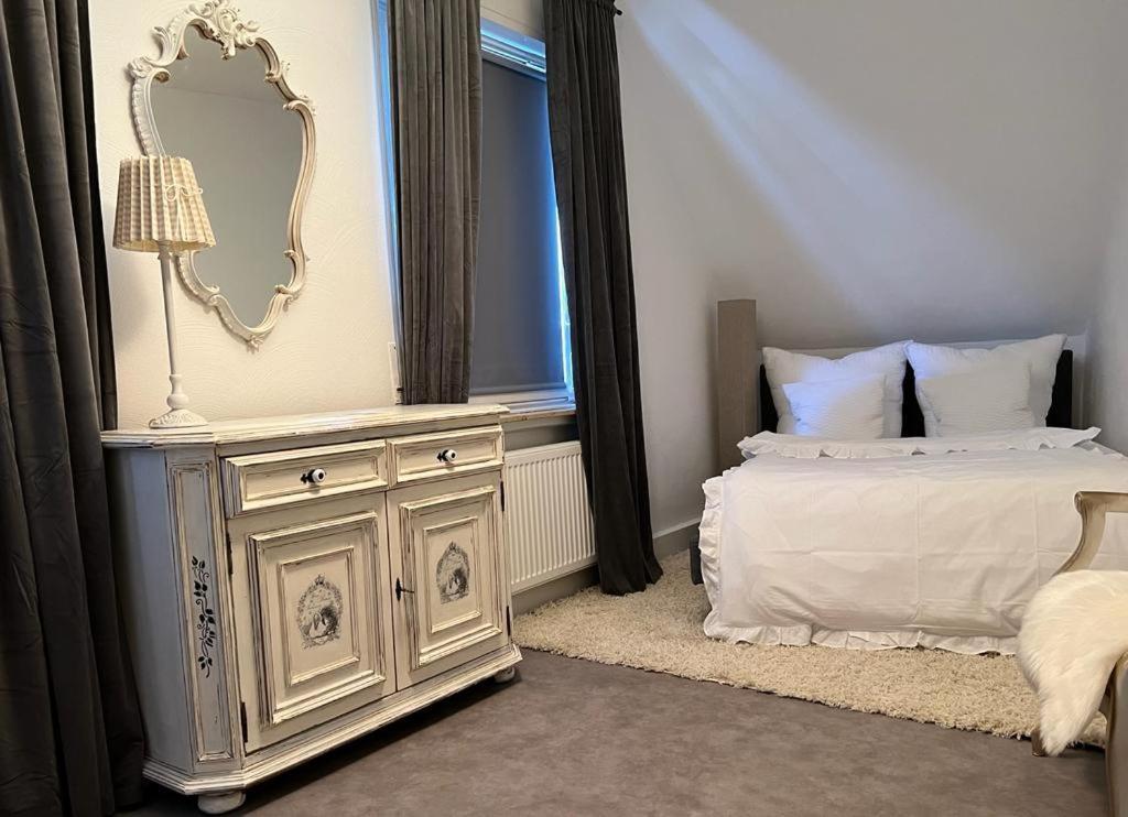 Ferienwohnung Und Appartement Naehe Moehnesee Fuer 4 Personen วาร์ชไตน์ ภายนอก รูปภาพ